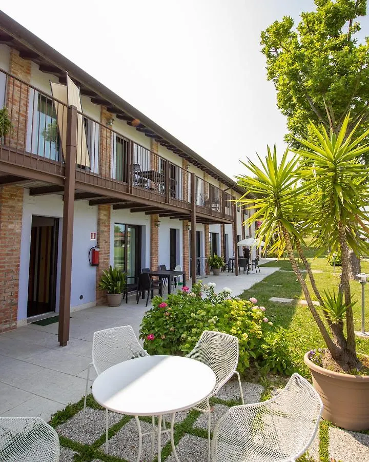 Residenze Di La' Dal Fiume Guest House Caorle