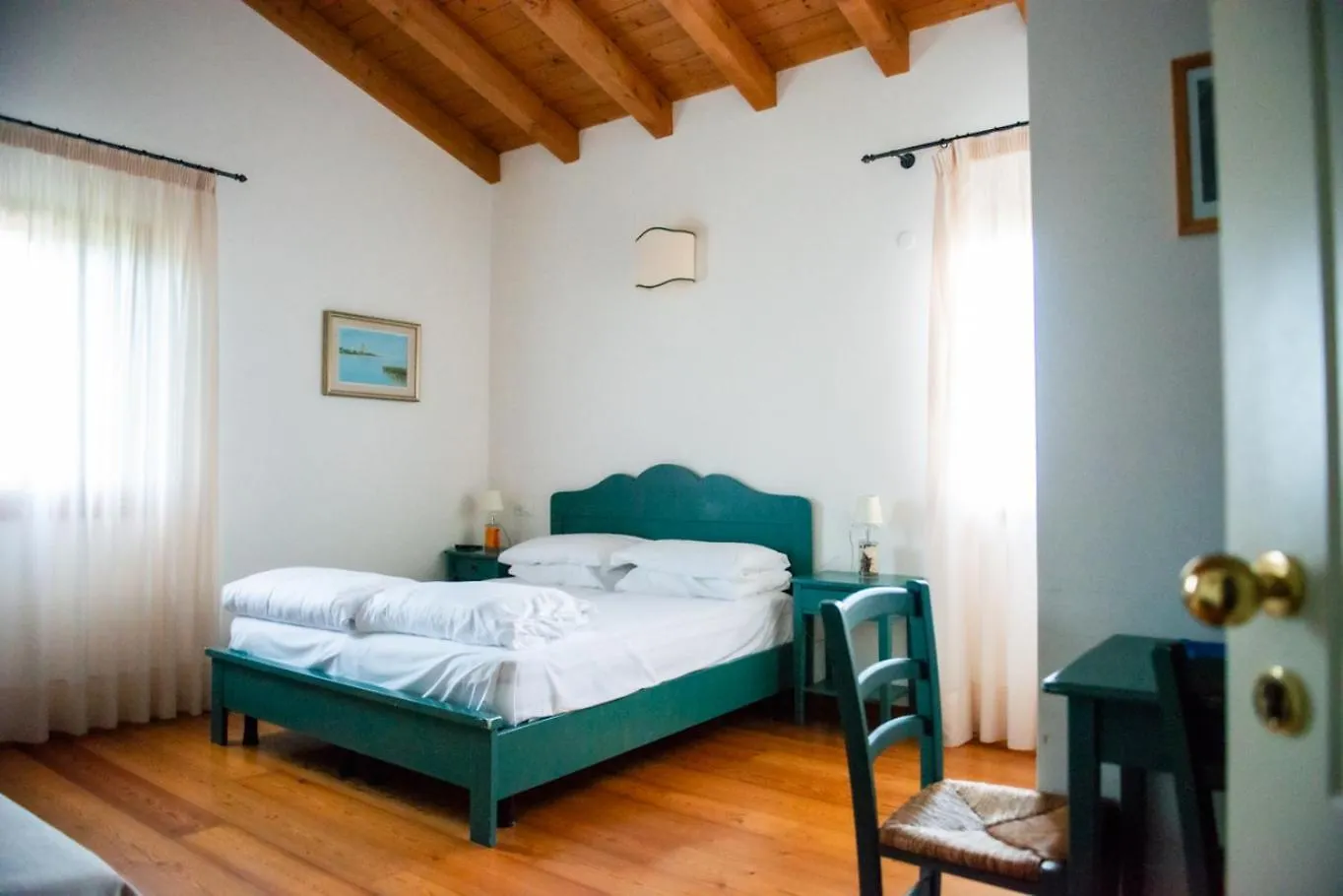 Country house Residenze Di La' Dal Fiume Guest House Caorle Italy